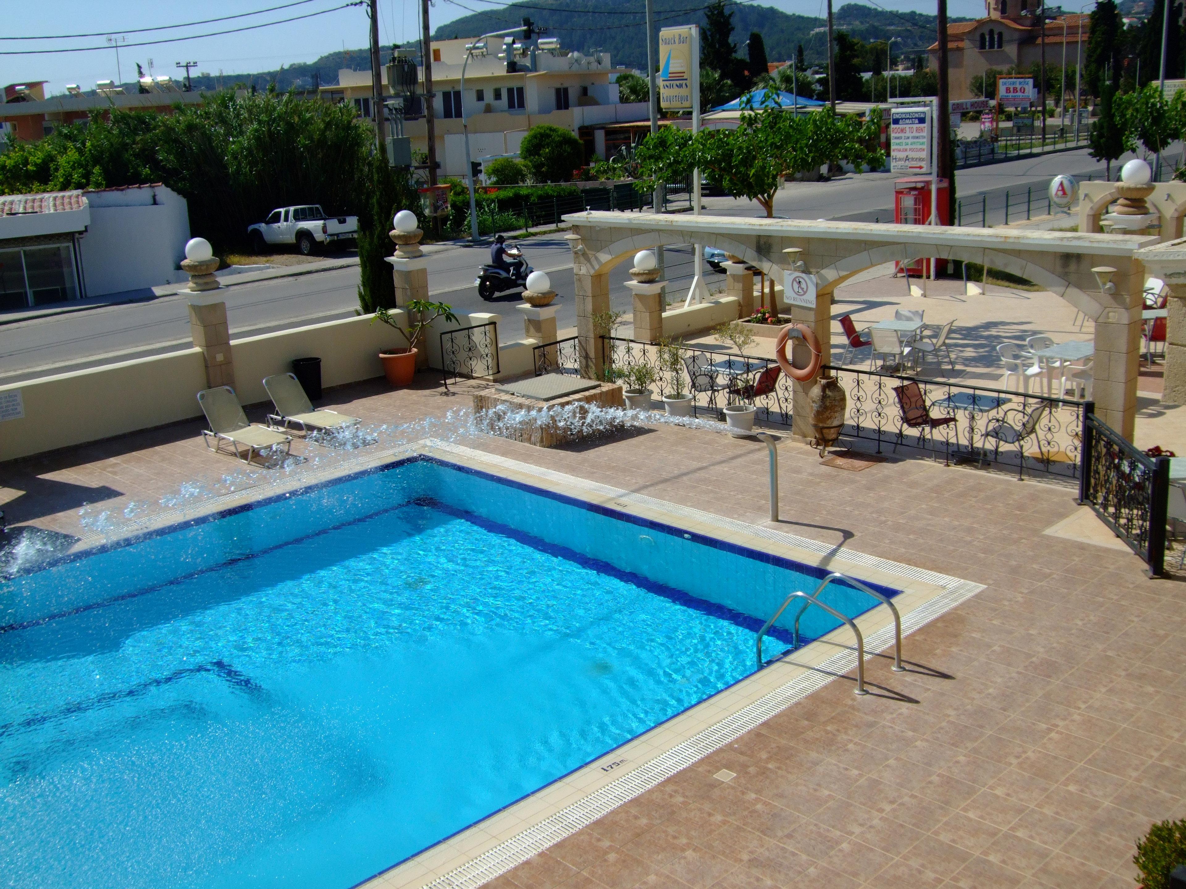 Antonios Hotel Фалираки Екстериор снимка